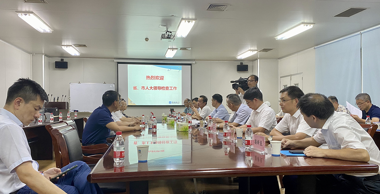 省人大李學忠副主任來新開展土壤污染防治法執法檢查.jpg